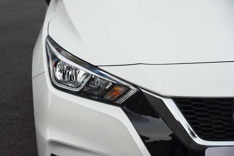 Đánh giá Nissan Almera MT số sàn 2021 về đại lý giá chỉ 469 triệu
